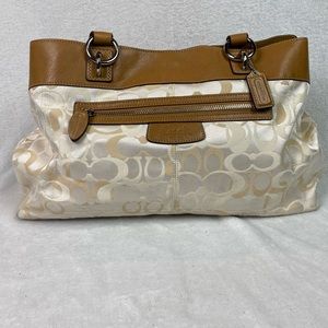 NWOT Tan Coach Signature C Purse